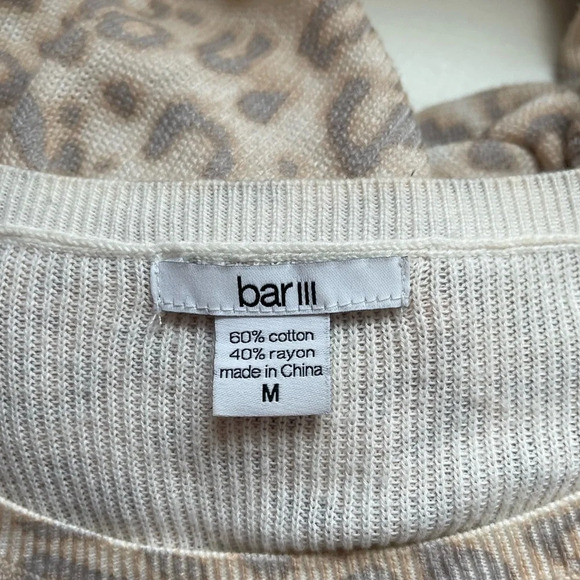 Bar III Cream Leopard Print Dolman Sleeve Thermal Tunic Sweater Medium Women’s - Picture 9 of 10